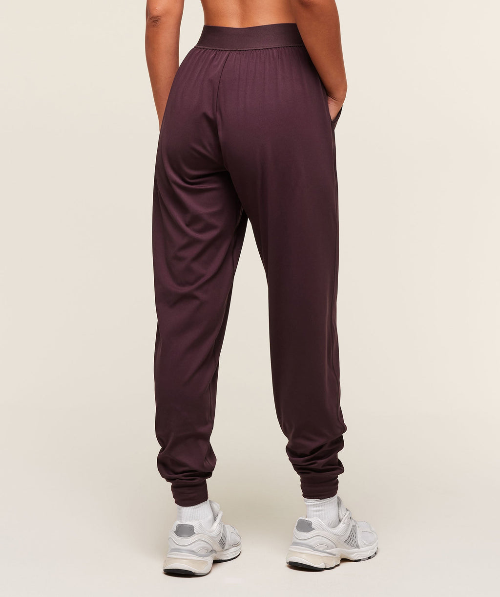 gymshark-covered-jogger-pants-purple-aw25
