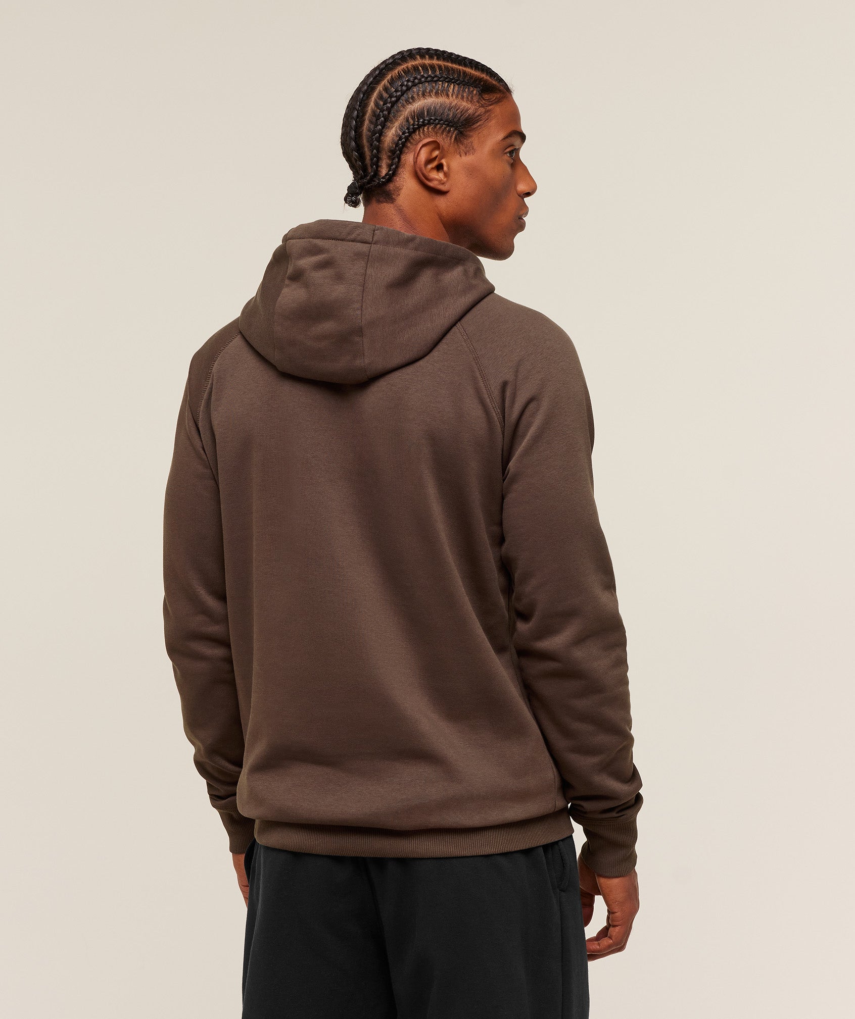 gymshark-crest-hoodie-pullovers-brown-aw25-1