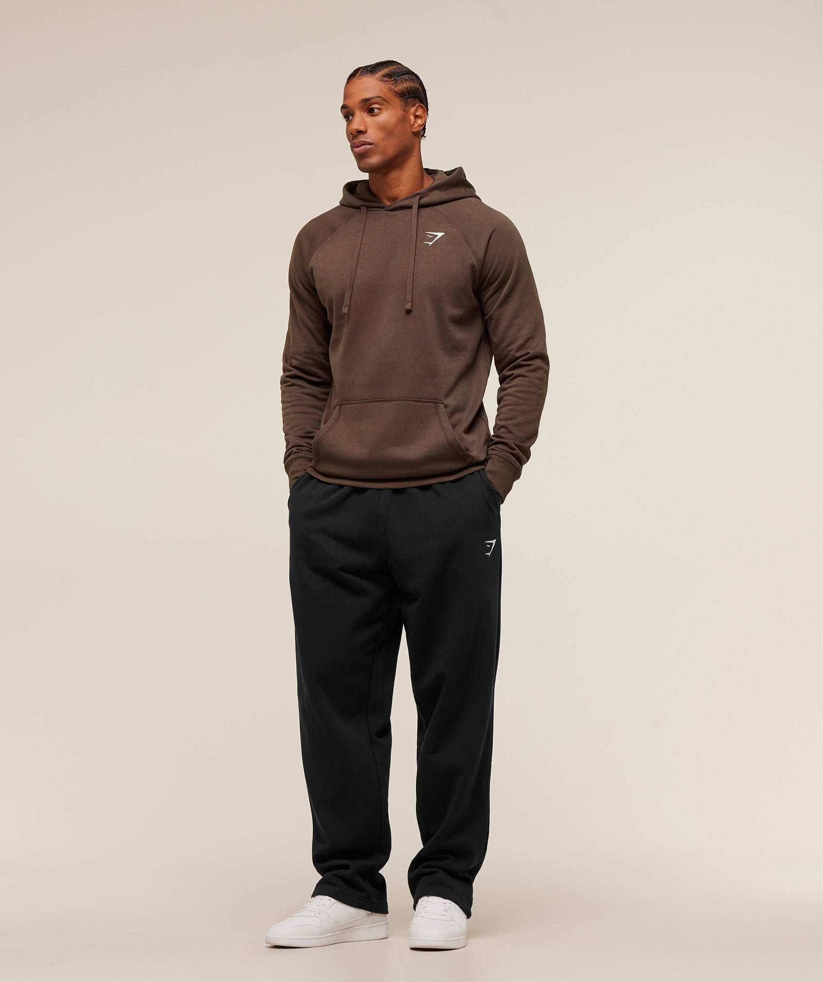 gymshark-crest-hoodie-pullovers-brown-aw25-1