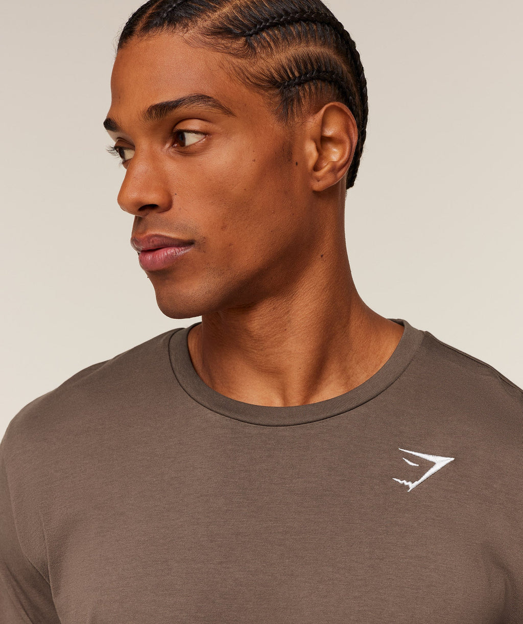 gymshark-crest-long-sleeve-t-shirt-ls-tops