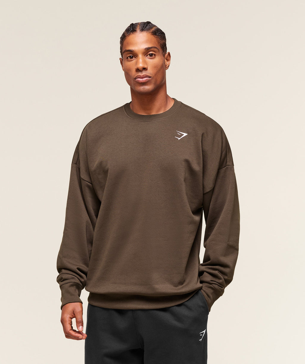 gymshark-crest-oversized-crew-pullovers-brown-aw25