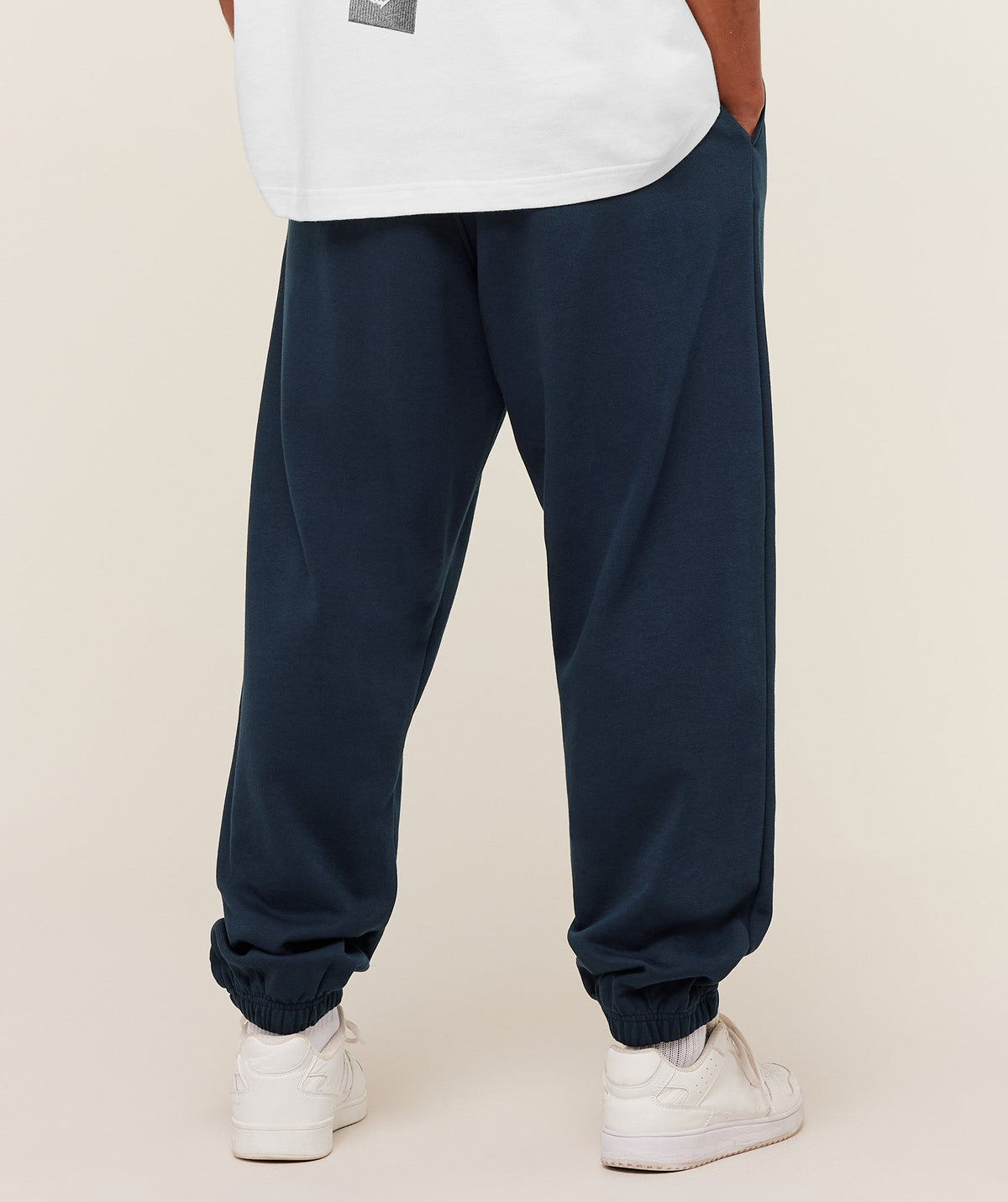 gymshark-crest-oversized-jogger-pants-blue-ss26