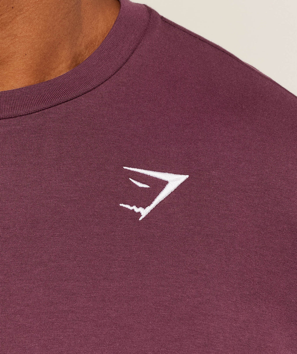 gymshark-crest-oversized-t-shirt-ss-tops-red-ss26