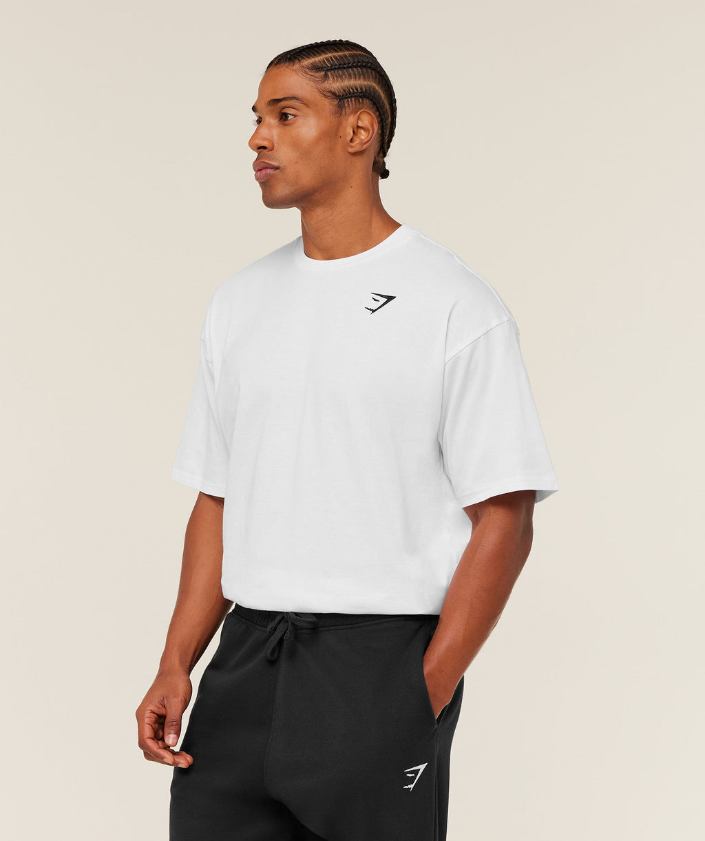 gymshark-crest-oversized-t-shirt-ss-tops-white-ss26