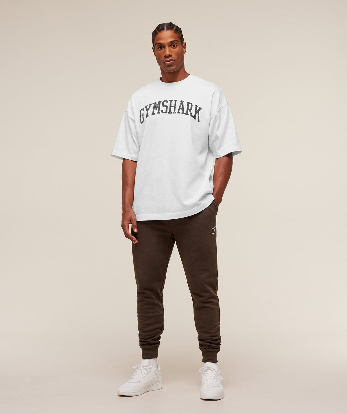 gymshark-crest-joggers-pants-brown-aw25
