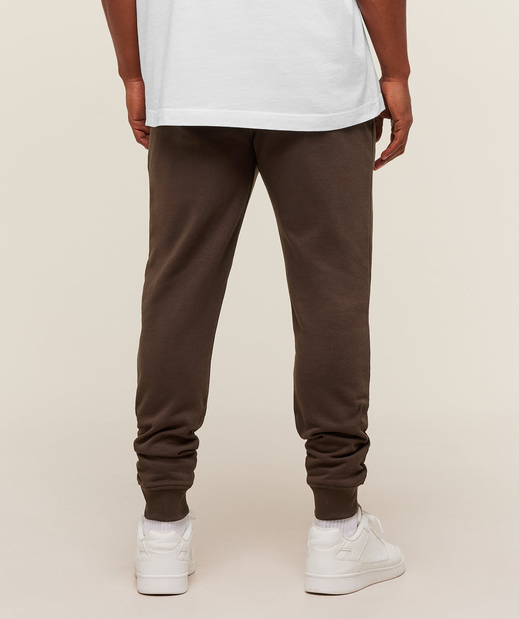 gymshark-crest-joggers-pants-brown-aw25