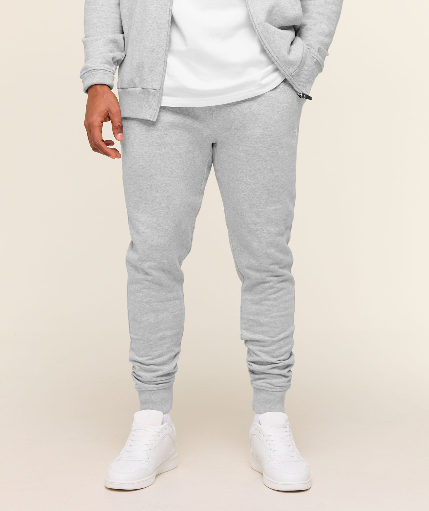 gymshark-crest-joggers-light-grey-marl-aw22