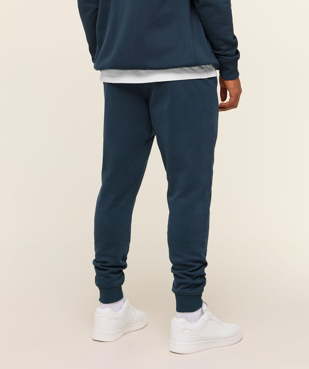 gymshark-crest-joggers-navy-ss22
