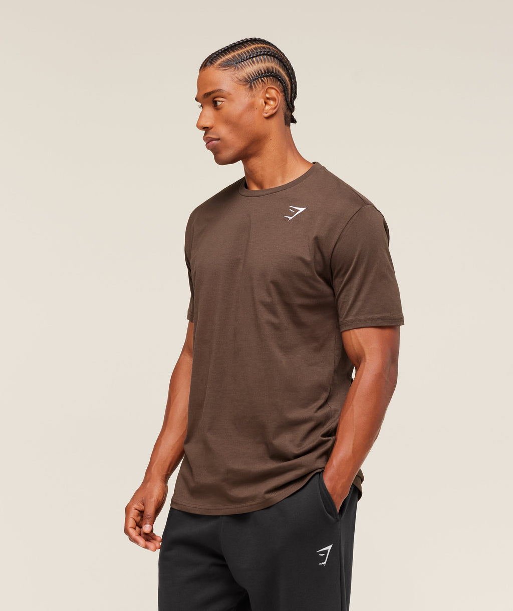 gymshark-crest-t-shirt-ss-tops-brown-aw25