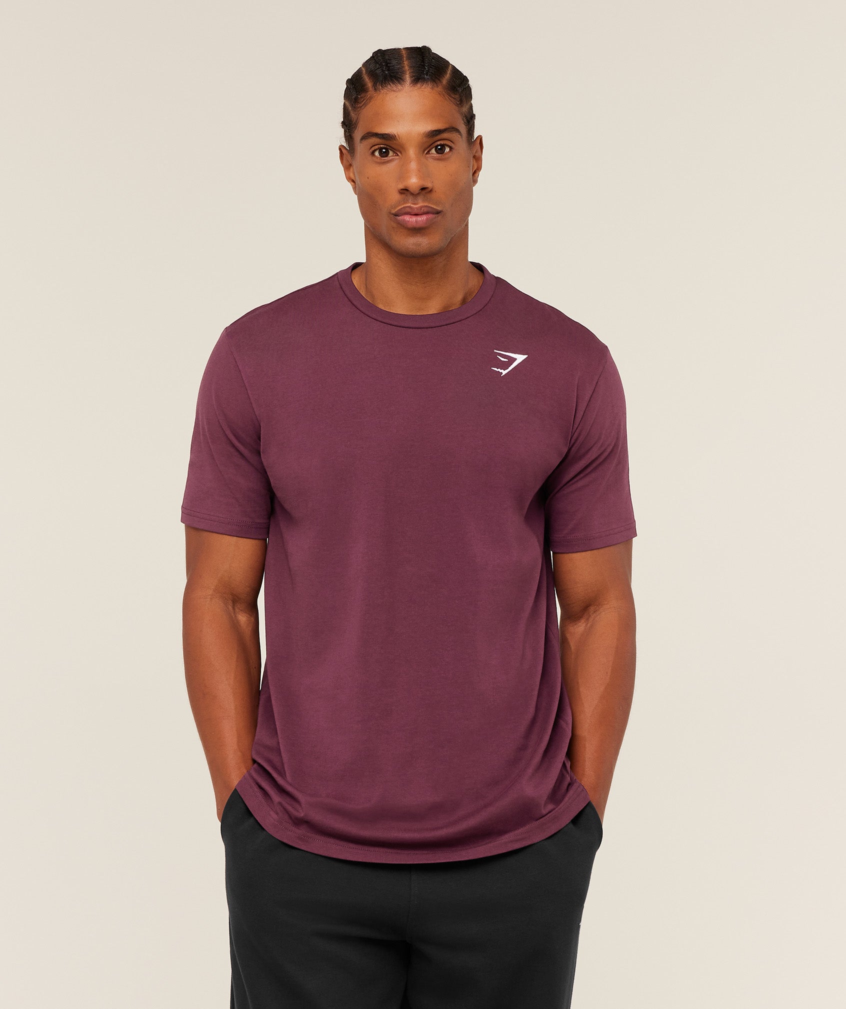 gymshark-crest-t-shirt-ss-tops