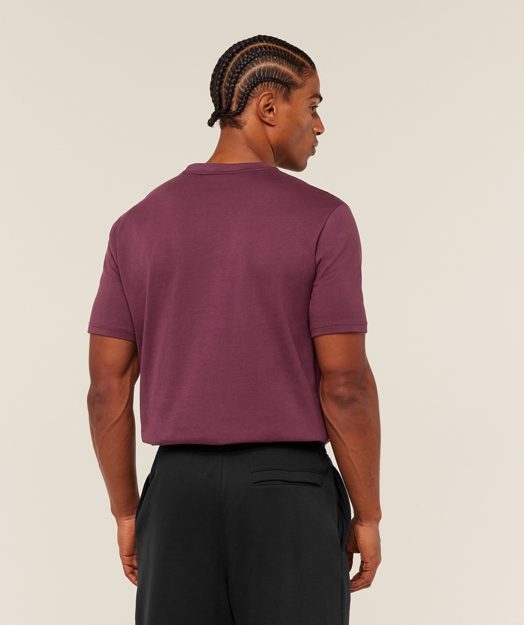 gymshark-crest-t-shirt-ss-tops