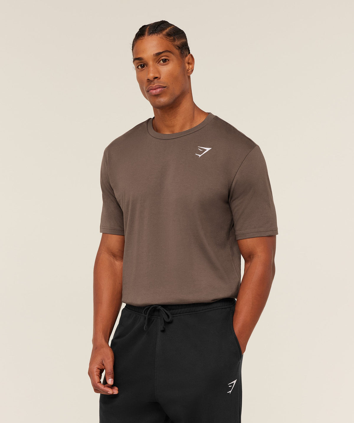 gymshark-crest-t-shirt-ss-tops-brown-ss26