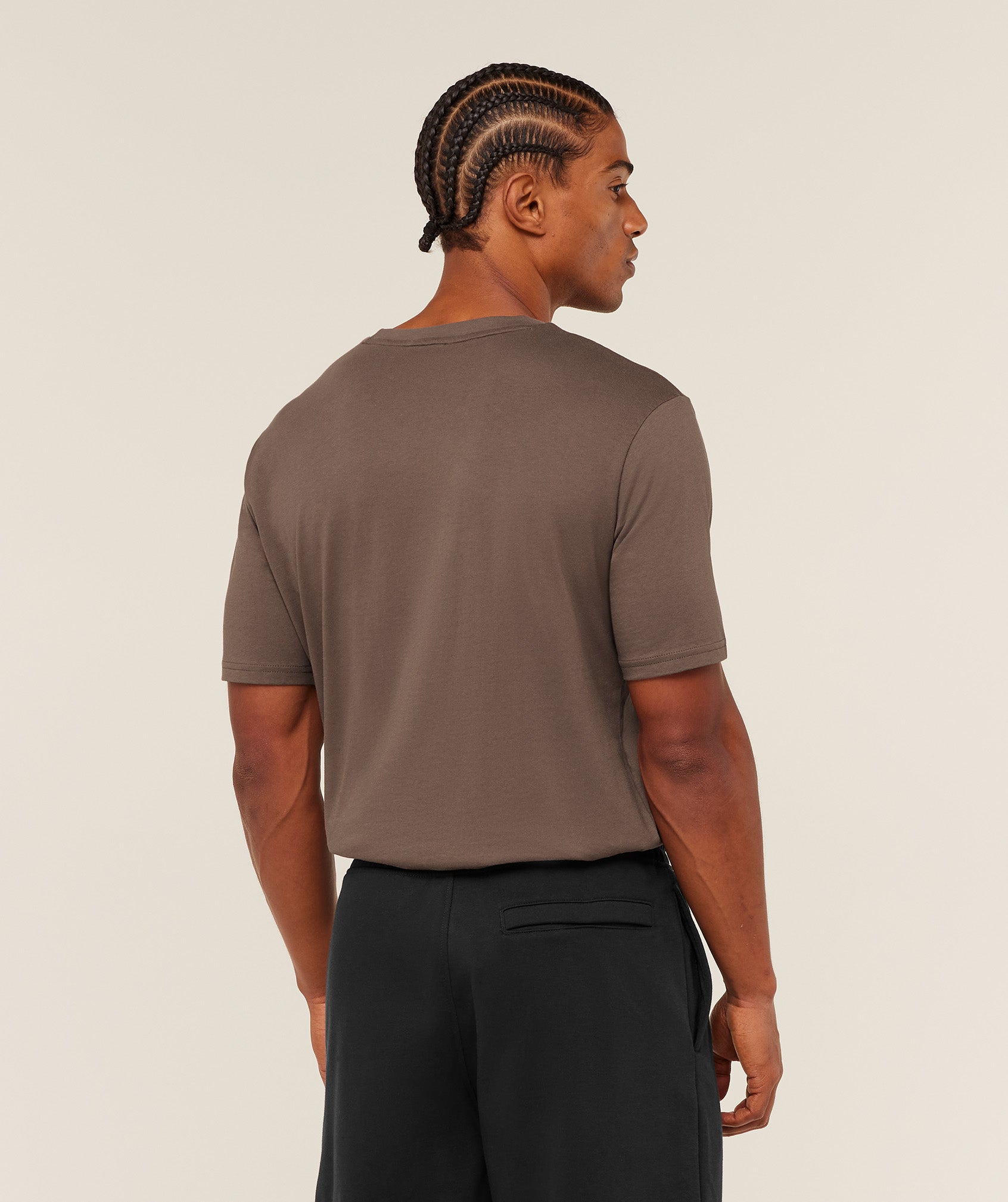 gymshark-crest-t-shirt-ss-tops-brown-ss26