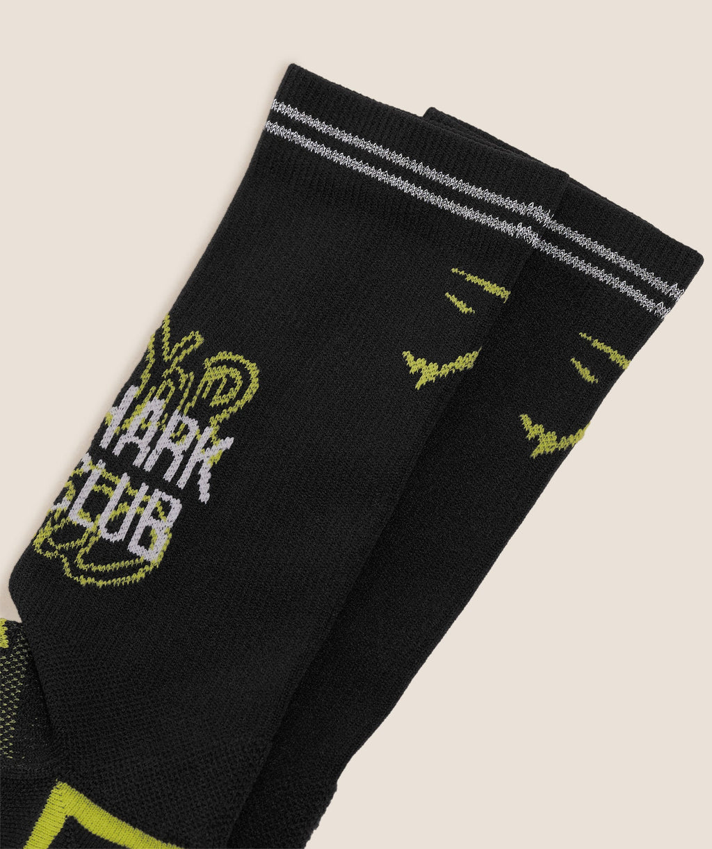 gymshark-graphic-single-pack-crew-running-sock-socks-black-aw25