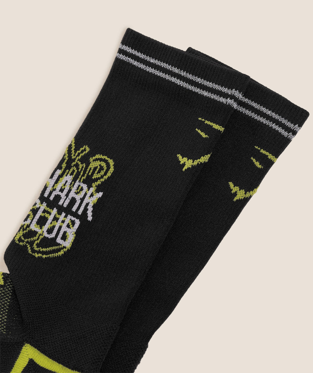 gymshark-graphic-single-pack-crew-running-sock-socks-black-aw25