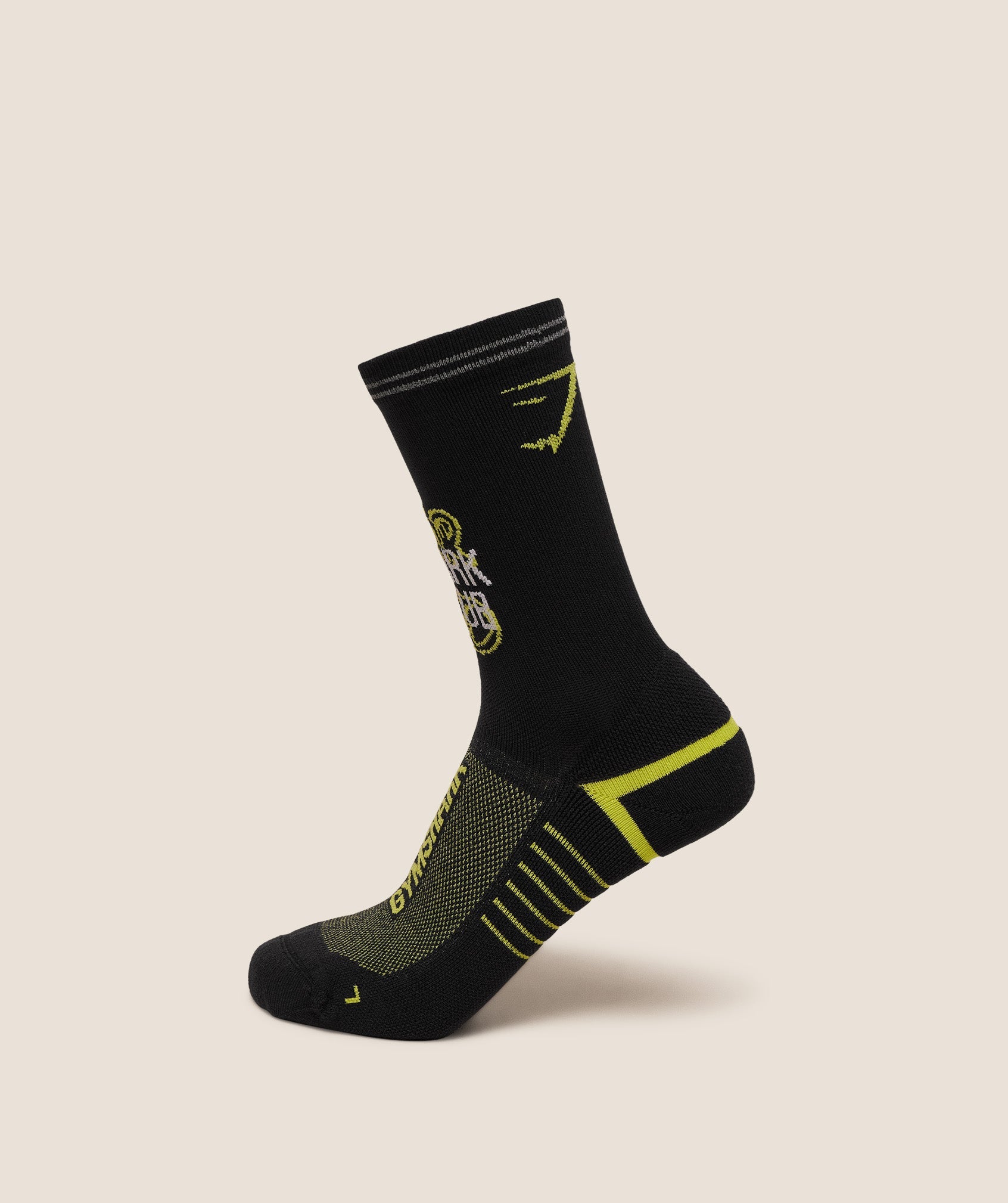 gymshark-graphic-single-pack-crew-running-sock-socks-black-aw25