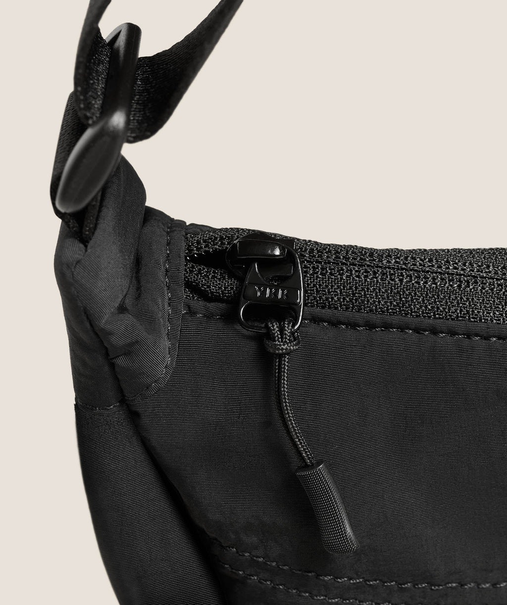 gymshark-pleat-crossbody-bags-black-aw25