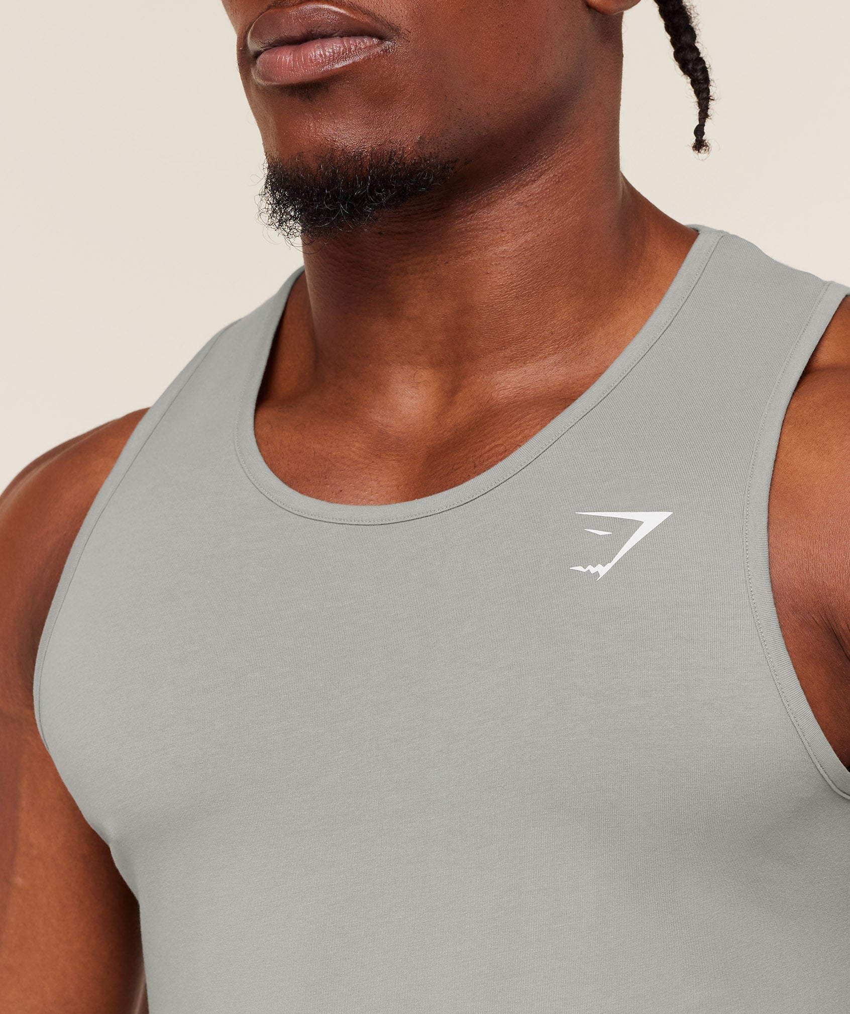 gymshark-critical-tank-sleeveless-tops