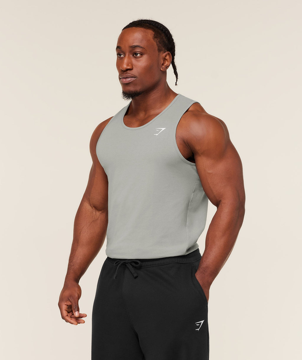 gymshark-critical-tank-sleeveless-tops