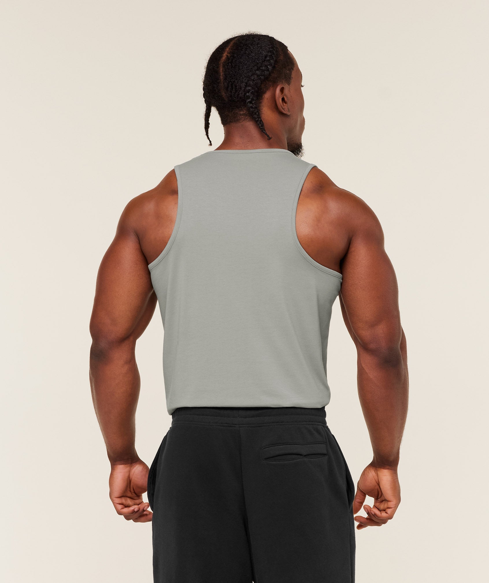 gymshark-critical-tank-sleeveless-tops