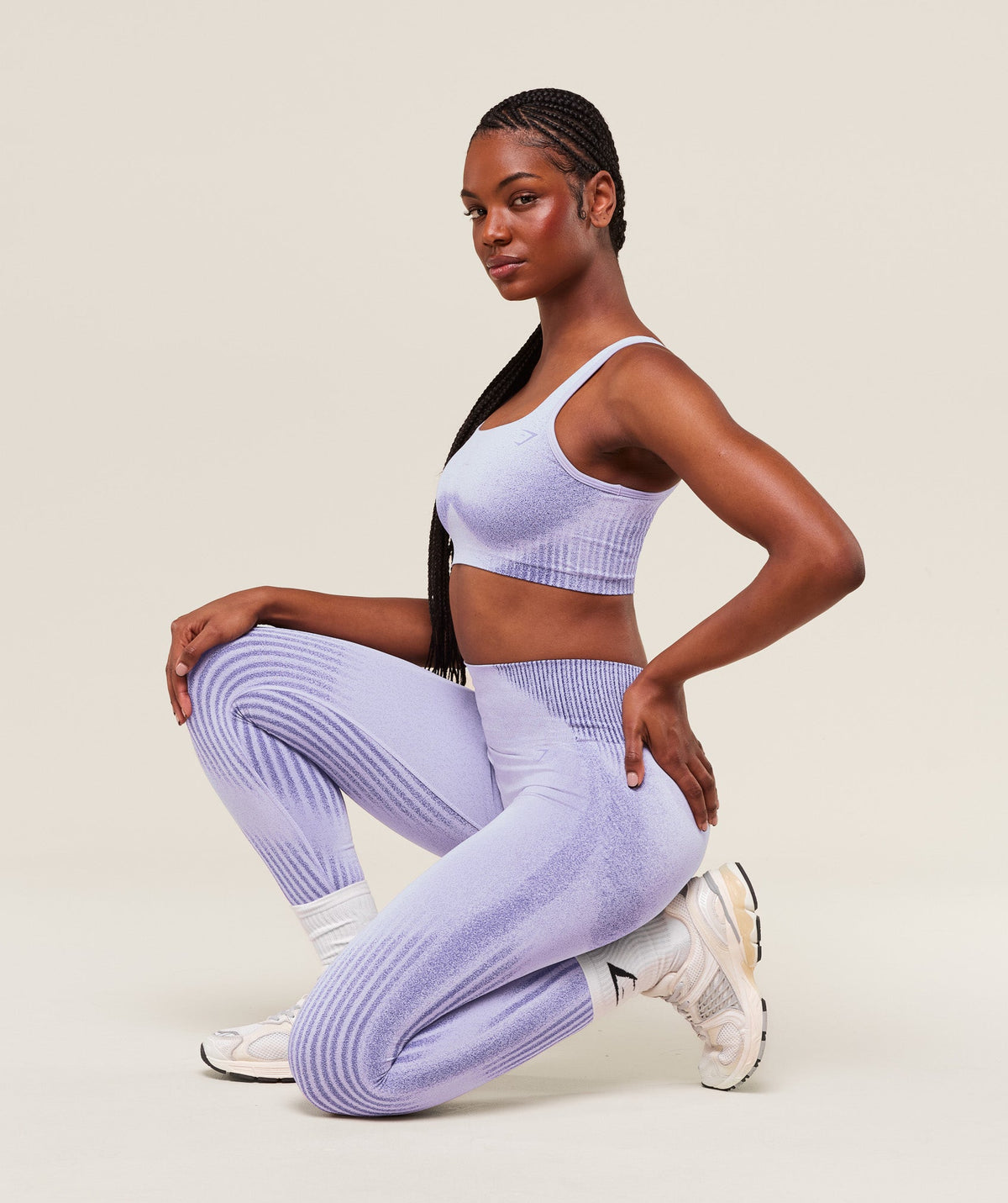 gymshark-diffuse-seamless-sports-bra-sports-bras-purple-ss25