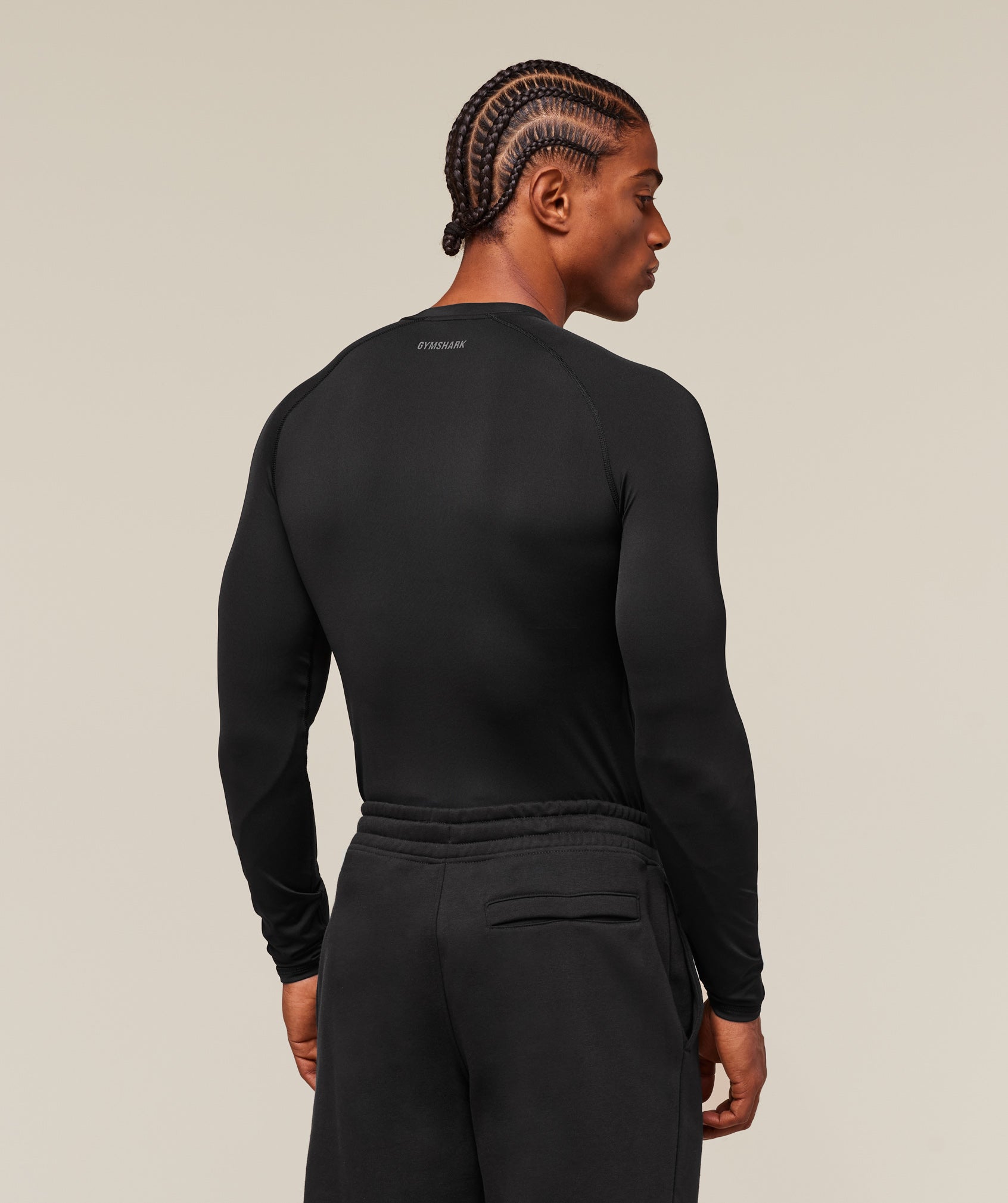 gymshark-element-baselayer-long-sleeve-t-shirt-ls-tops-black-ss25