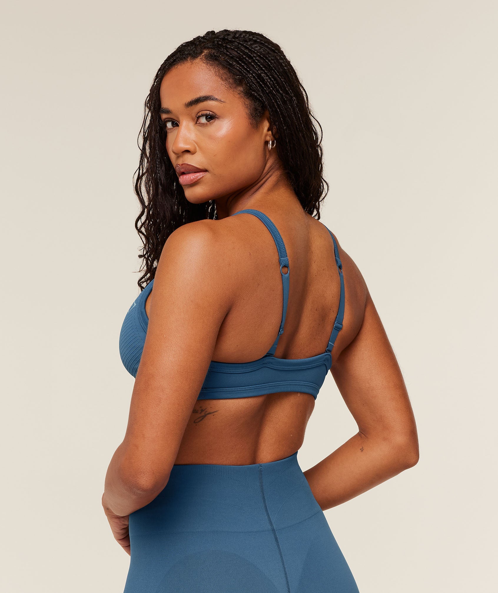 gymshark-energised-seamless-sports-bra-sports-bras-1
