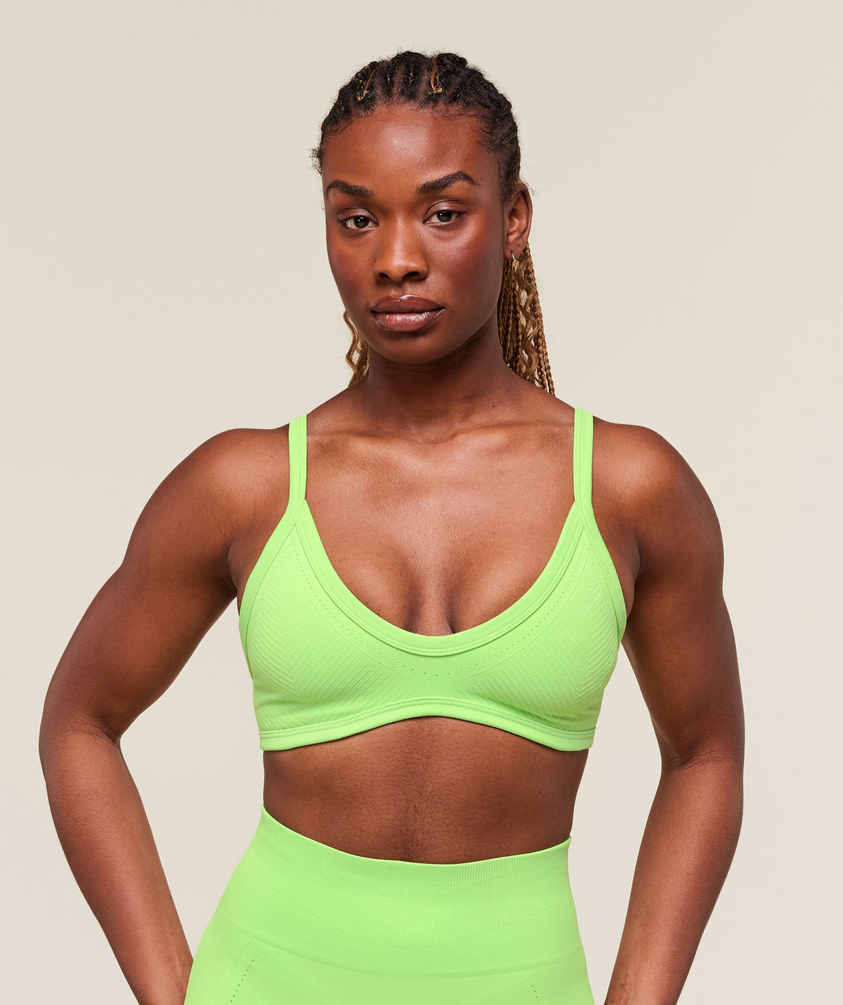 gymshark-energised-seamless-sports-bra-sports-bras-green-ss25