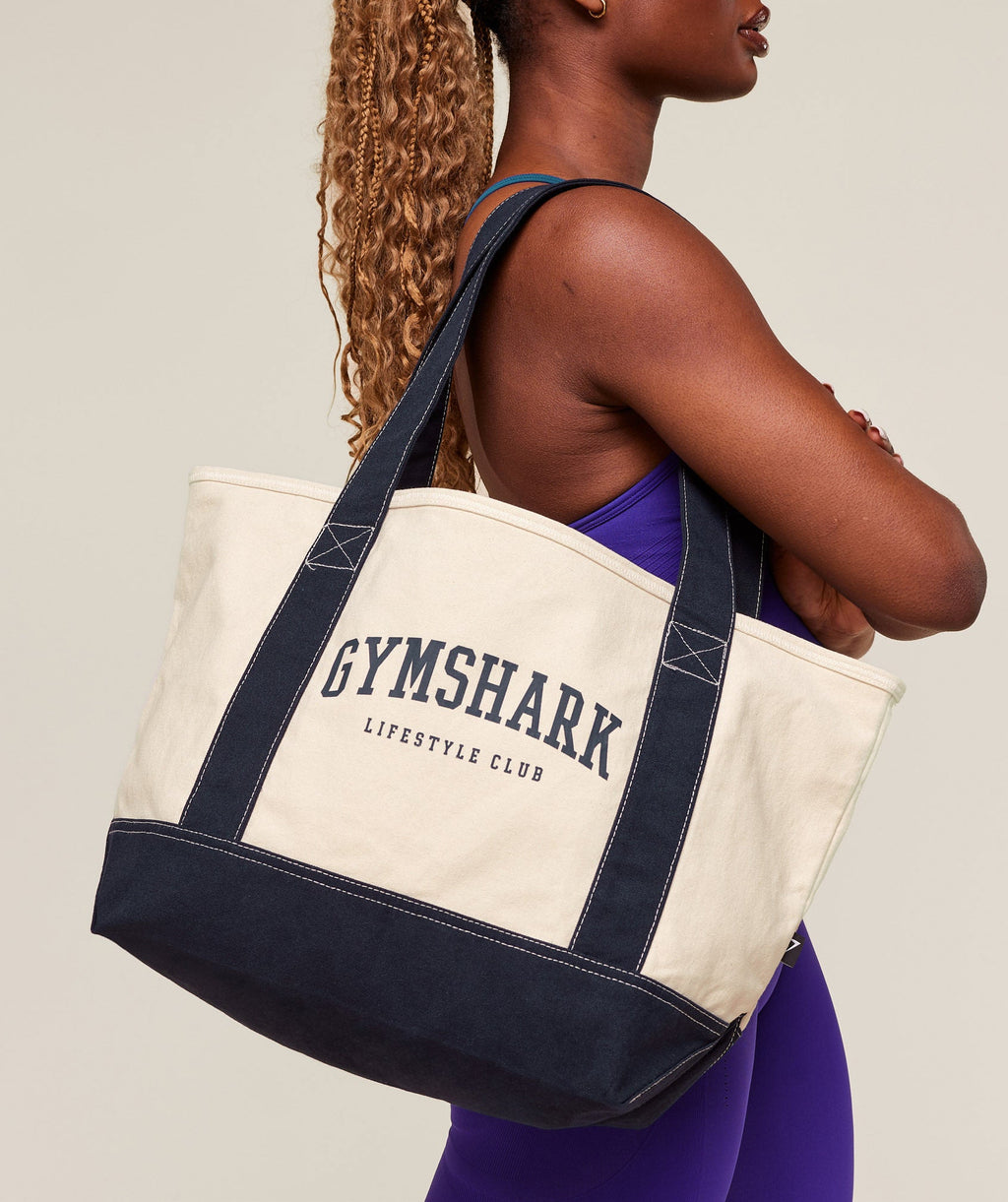 gymshark-collegiate-oversized-tote-bags-blue-ss25