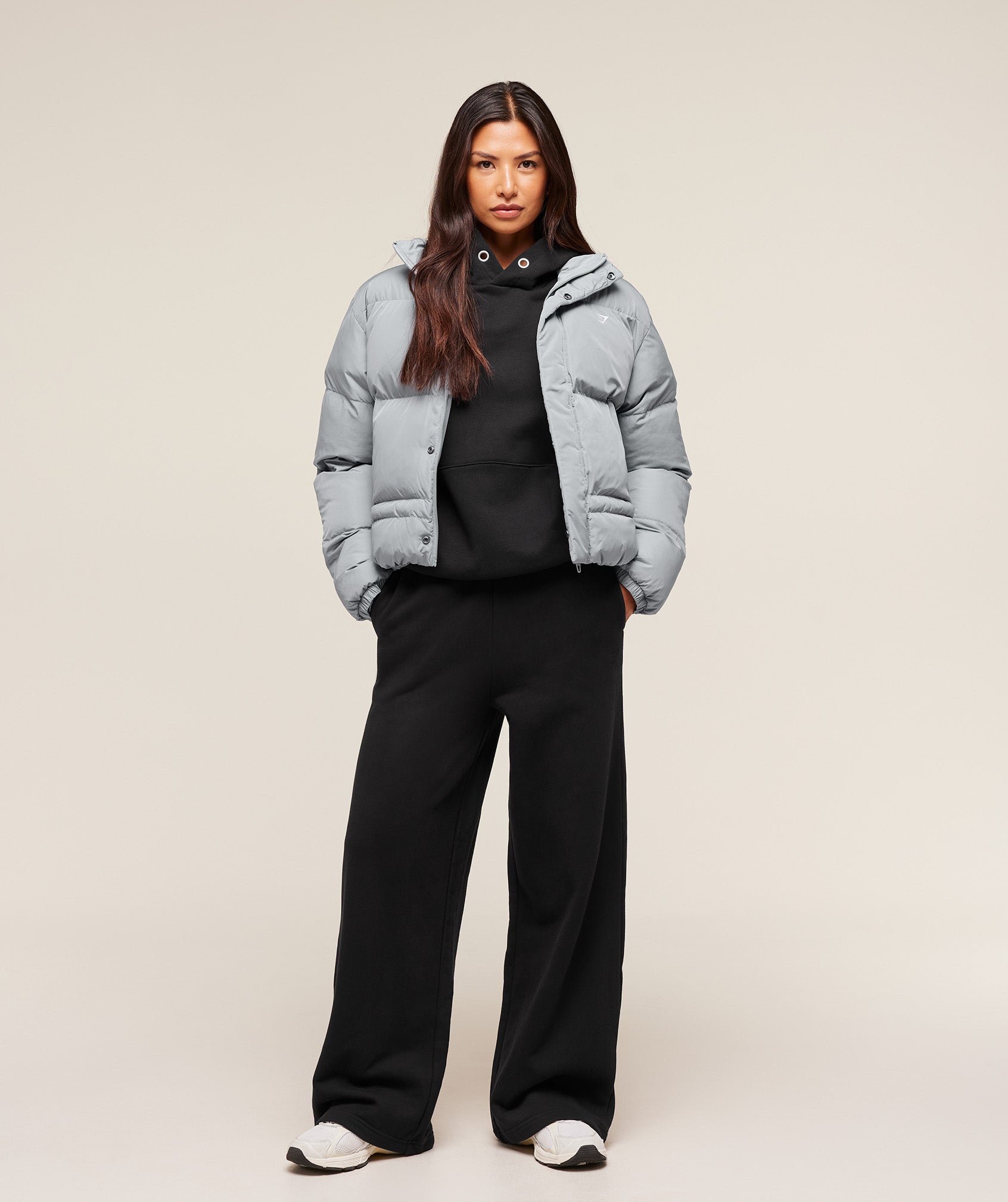 gymshark-puffer-jacket-jackets-outerwear-grey-aw25