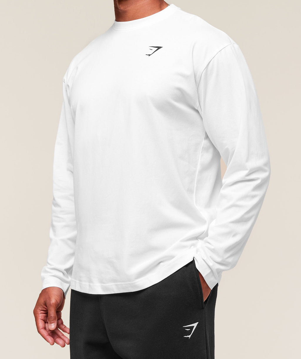 gymshark-essential-oversized-long-sleeve-t-shirt-ls-tops-white-aw25