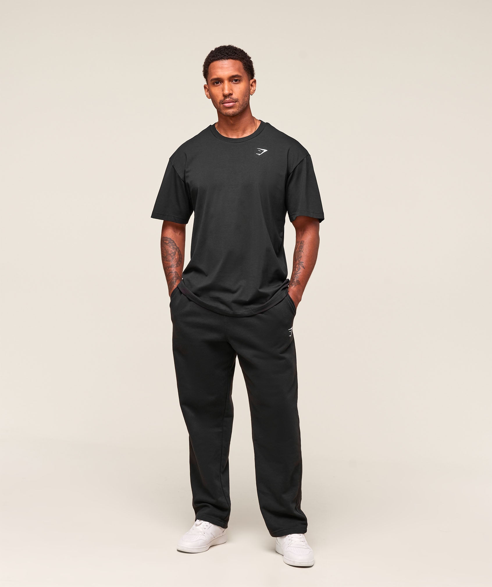 gymshark-oversized-t-shirt-black-aw21