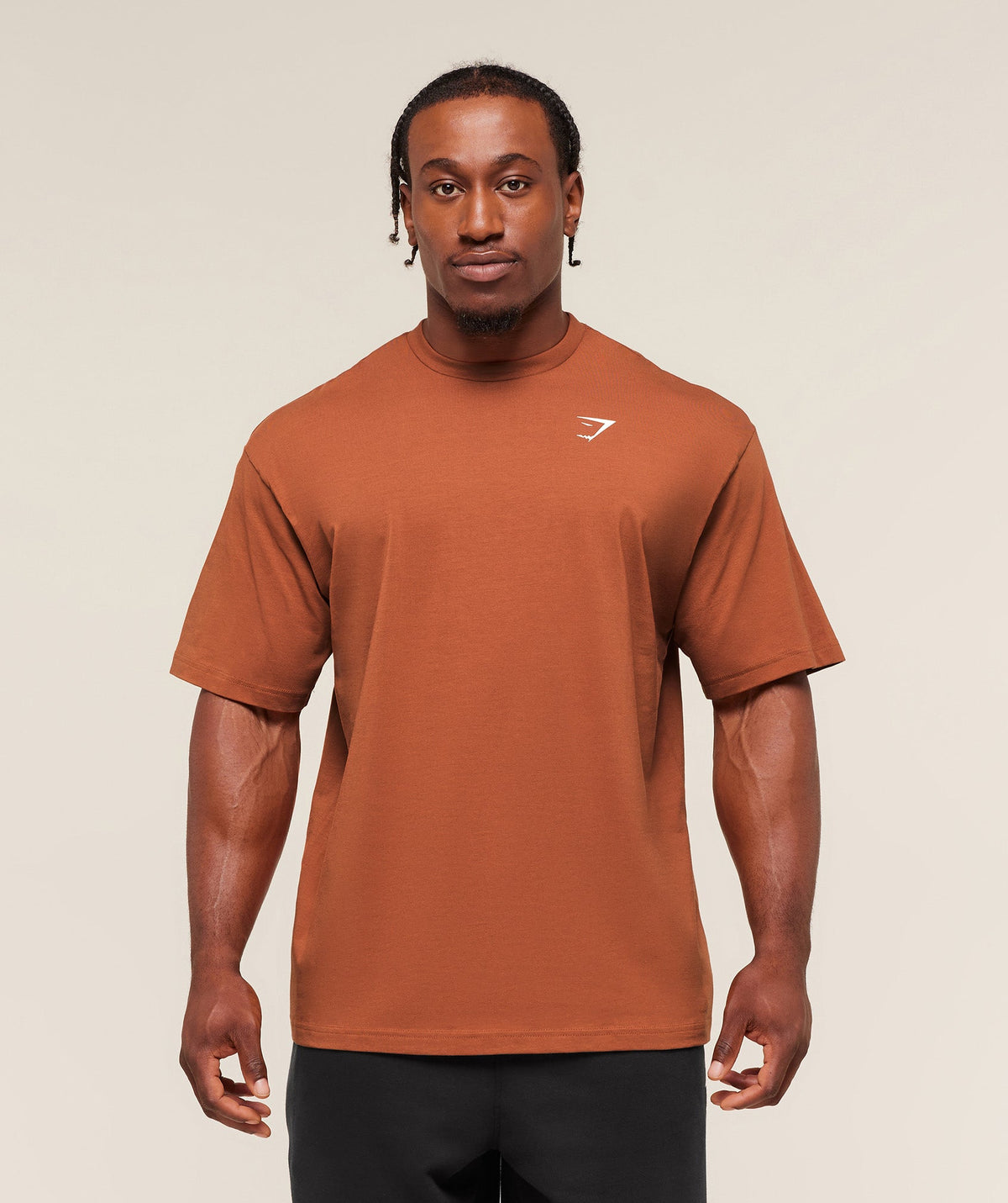 gymshark-essential-oversized-t-shirt-ss-tops-brown-aw25-1