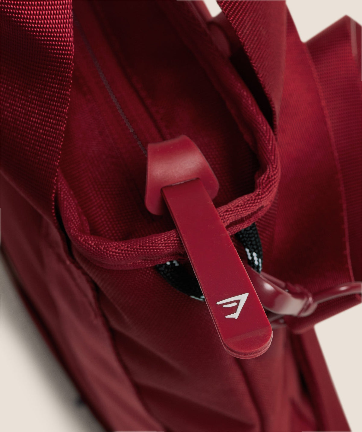 gymshark-everyday-mini-tote-bag-bags-red-aw25
