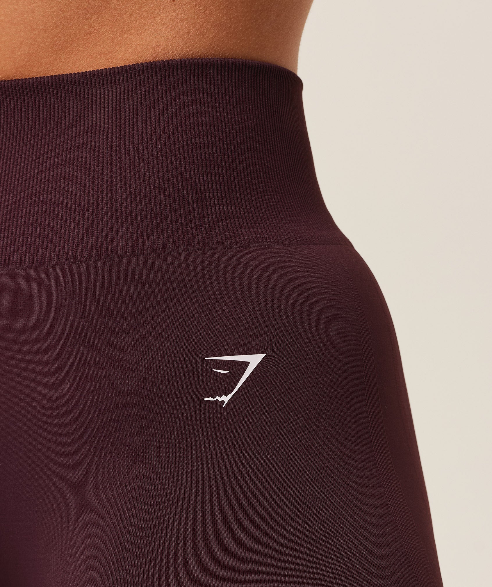 gymshark-everyday-seamless-flared-legging-2-0-leggings-purple-ss26