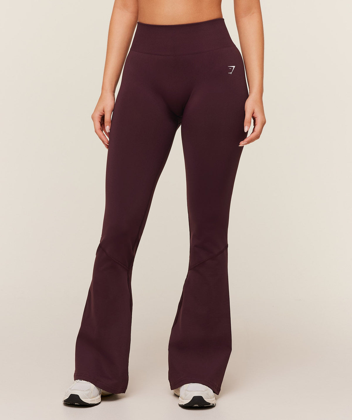 gymshark-everyday-seamless-flared-legging-2-0-leggings-purple-ss26