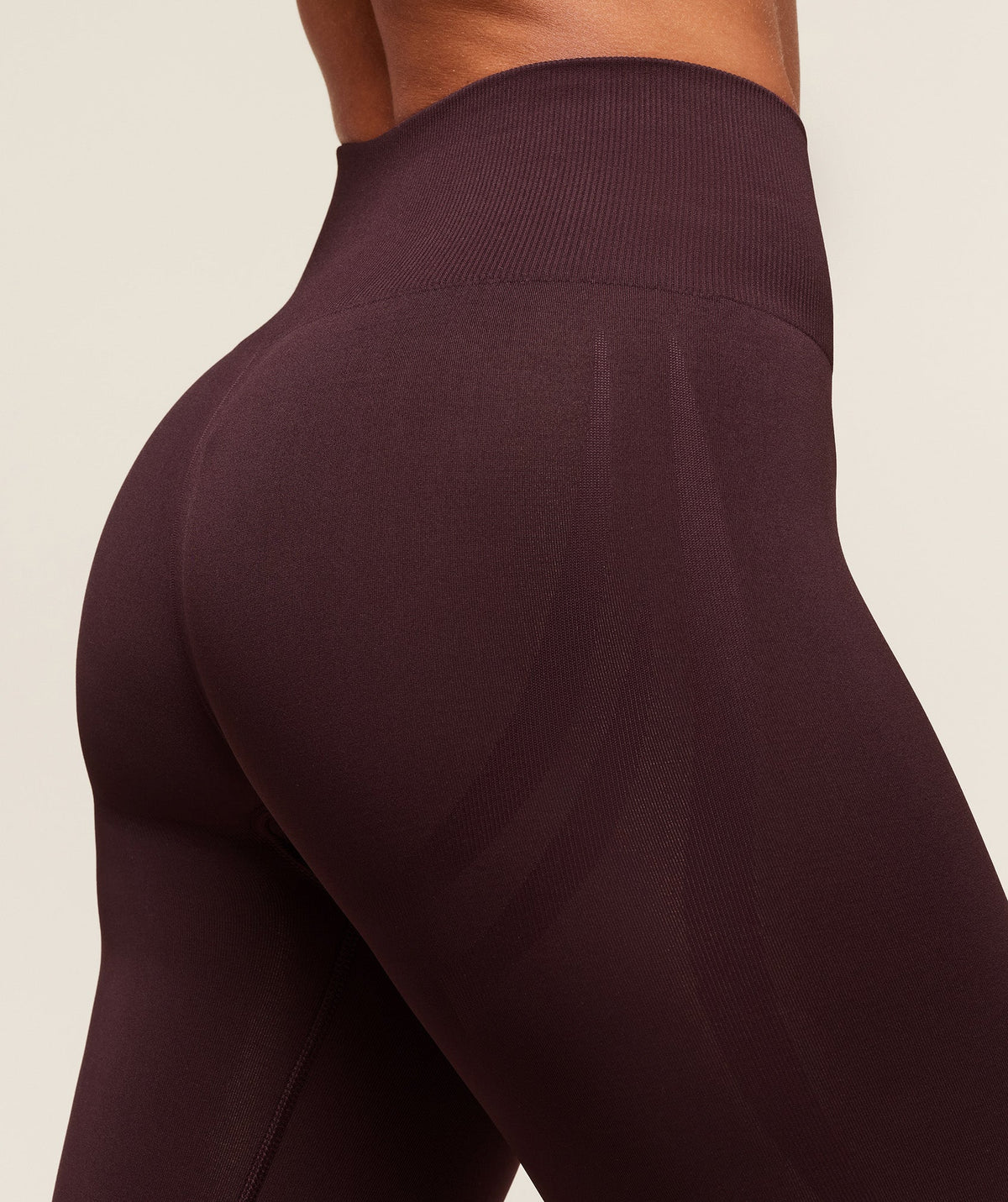 gymshark-everyday-seamless-flared-legging-leggings-purple-aw25