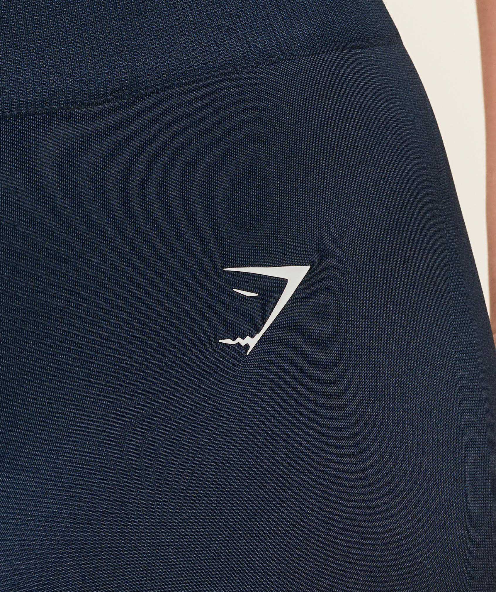 gymshark-everyday-seamless-flared-legging-leggings-blue-aw25