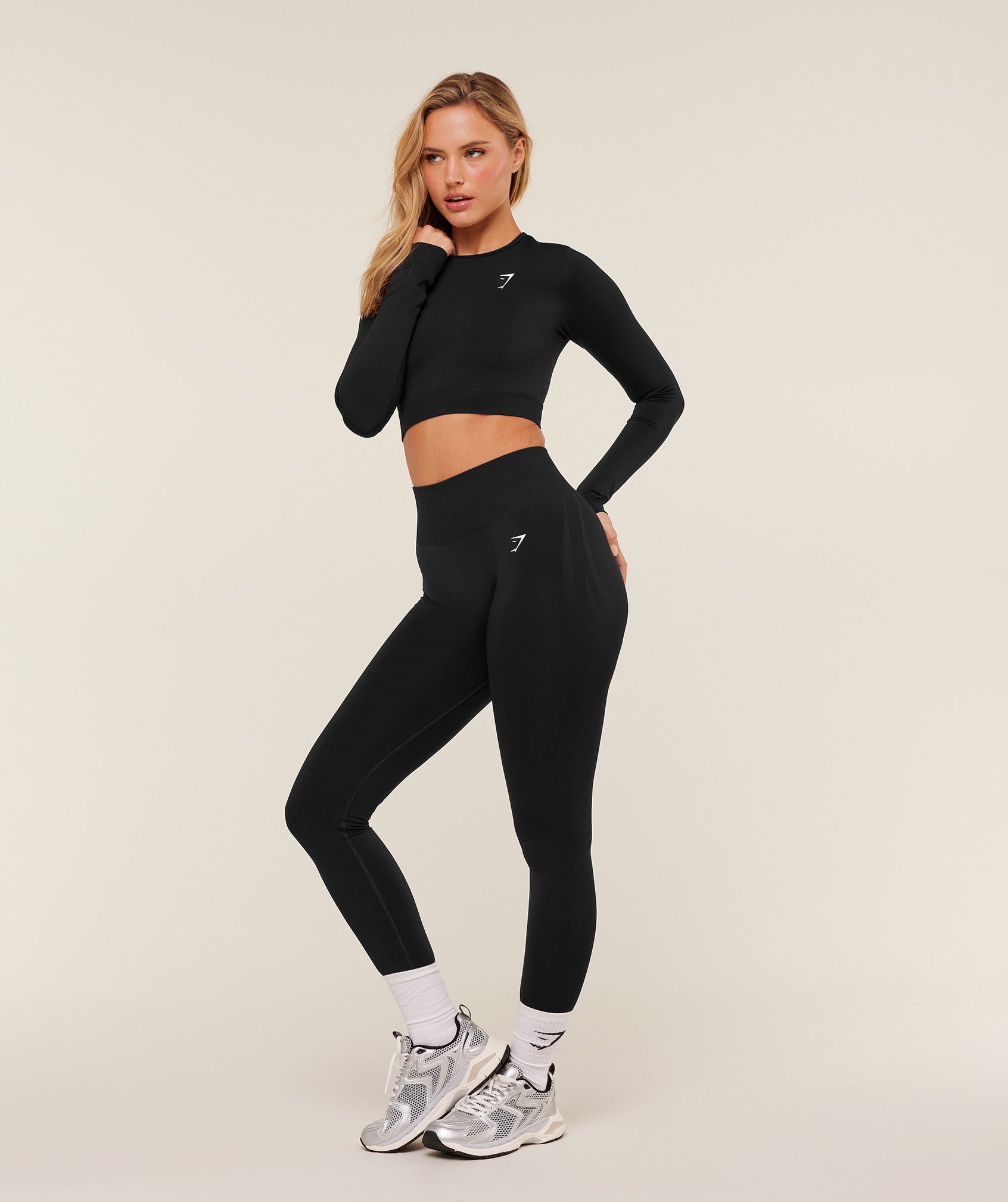 gymshark-everyday-seamless-leggings-black-aw23