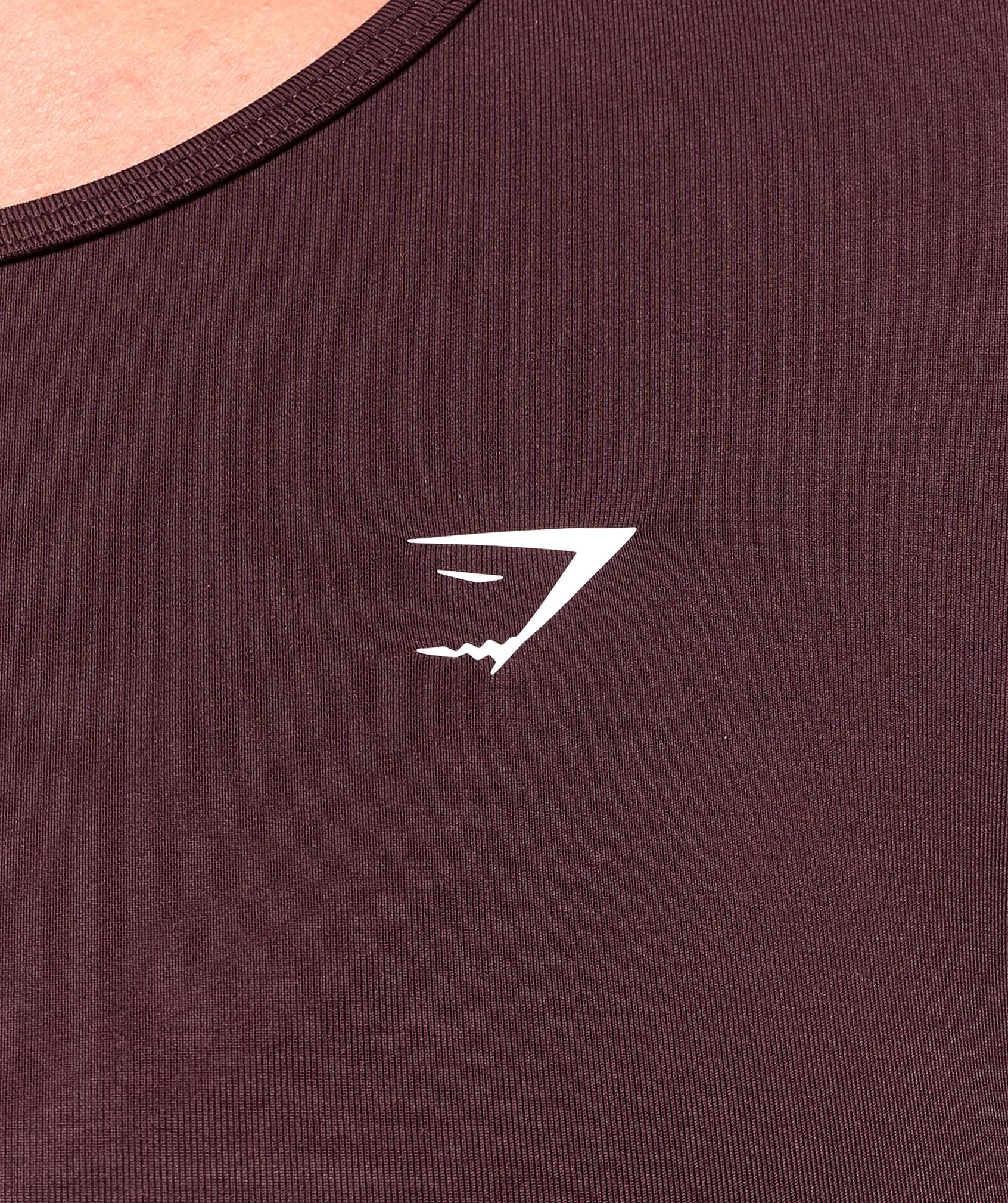 gymshark-everyday-seamless-long-sleeve-crop-top-crop-tops-purple-aw25