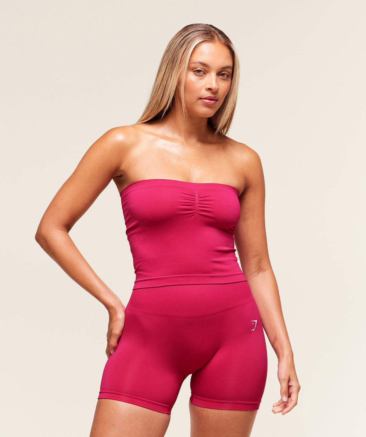 gymshark-everyday-seamless-midi-tube-top-crop-tops-pink-aw25
