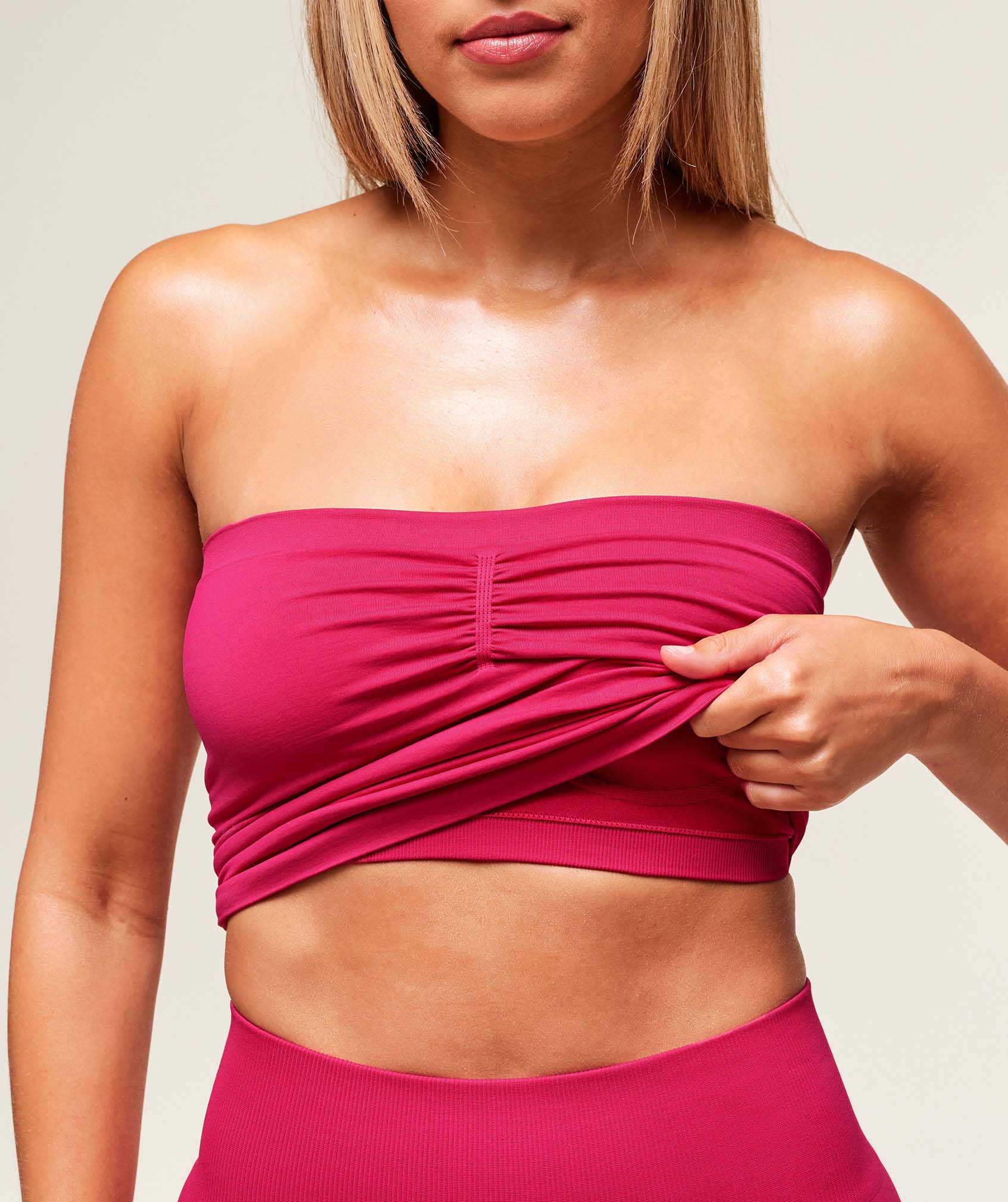 gymshark-everyday-seamless-midi-tube-top-crop-tops-pink-aw25