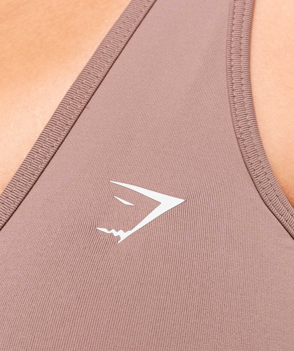 gymshark-everyday-seamless-sports-bra-sports-bras-pink-ss25