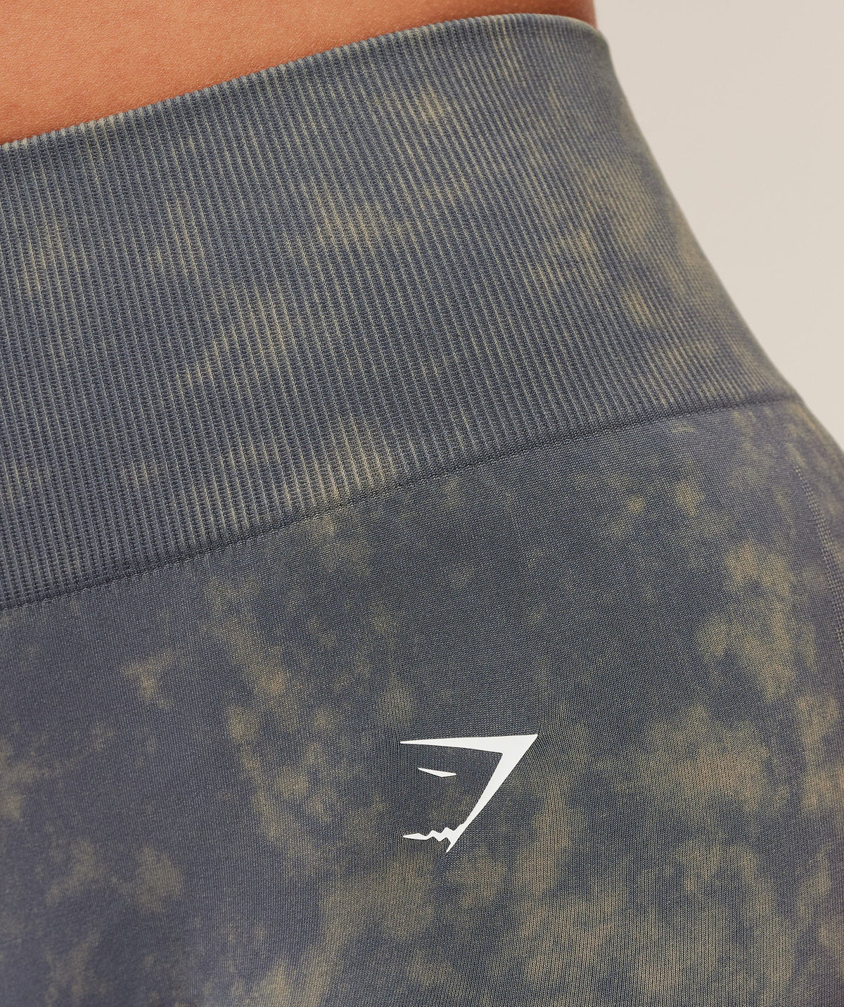 gymshark-everyday-seamless-washed-legging-2-0-gs-onyx-grey-wash