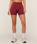 gymshark-everyday-seamless-washed-shorts-shorts-red-ss26