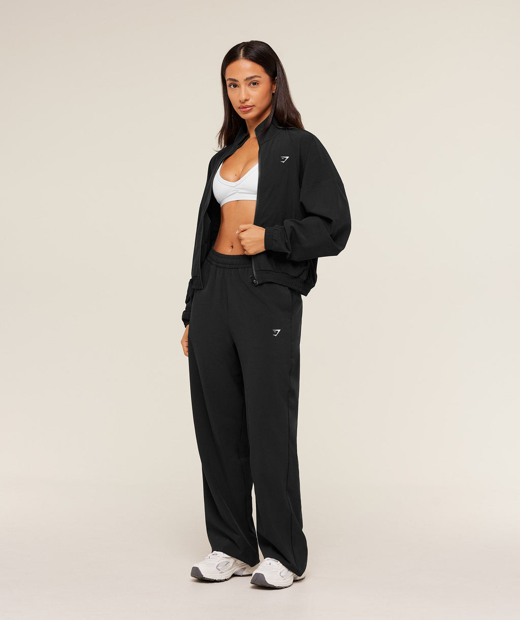 gymshark-training-everyday-woven-straight-leg-short-pant-pants
