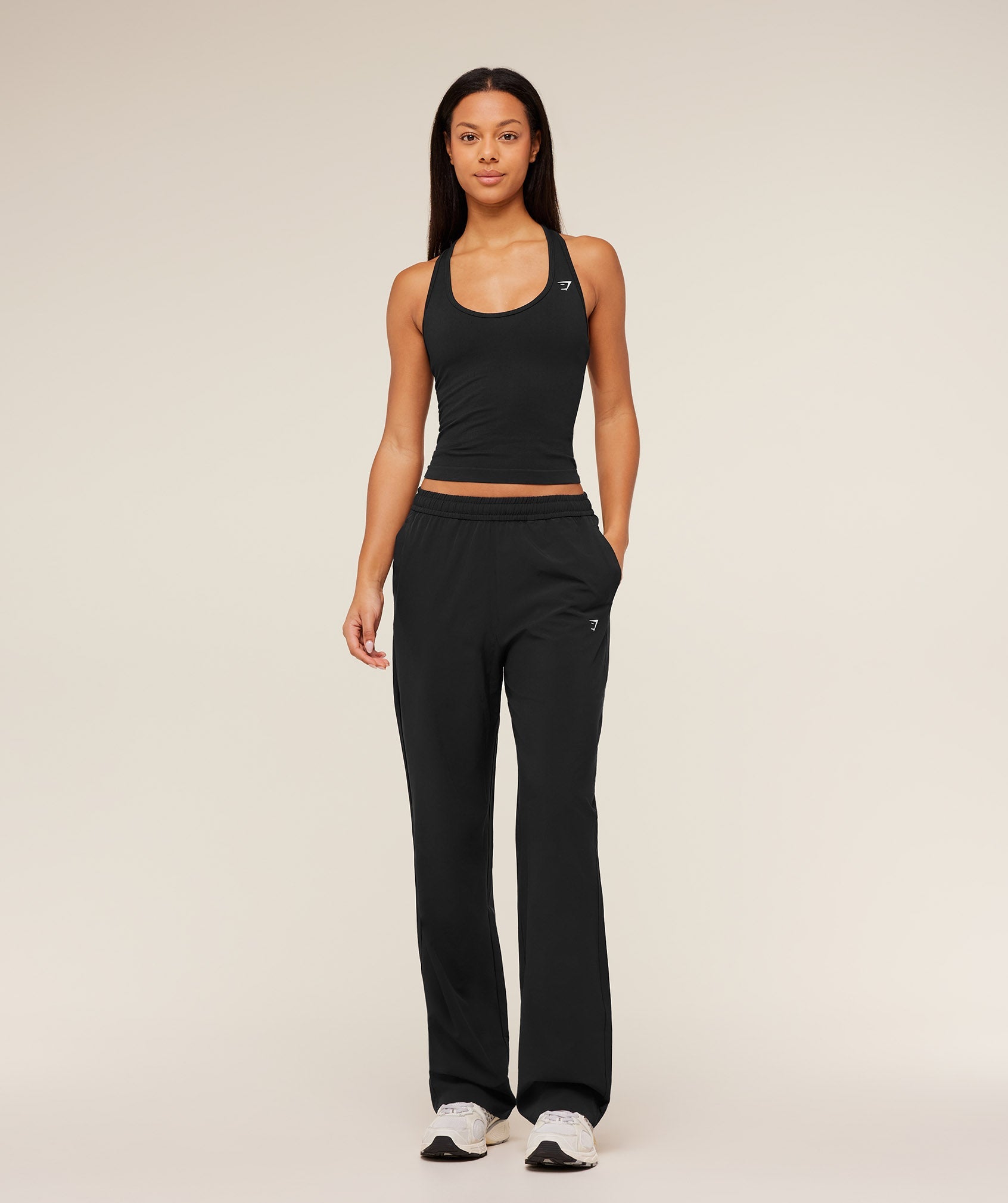 gymshark-training-everyday-woven-straight-leg-tall-pant-pants