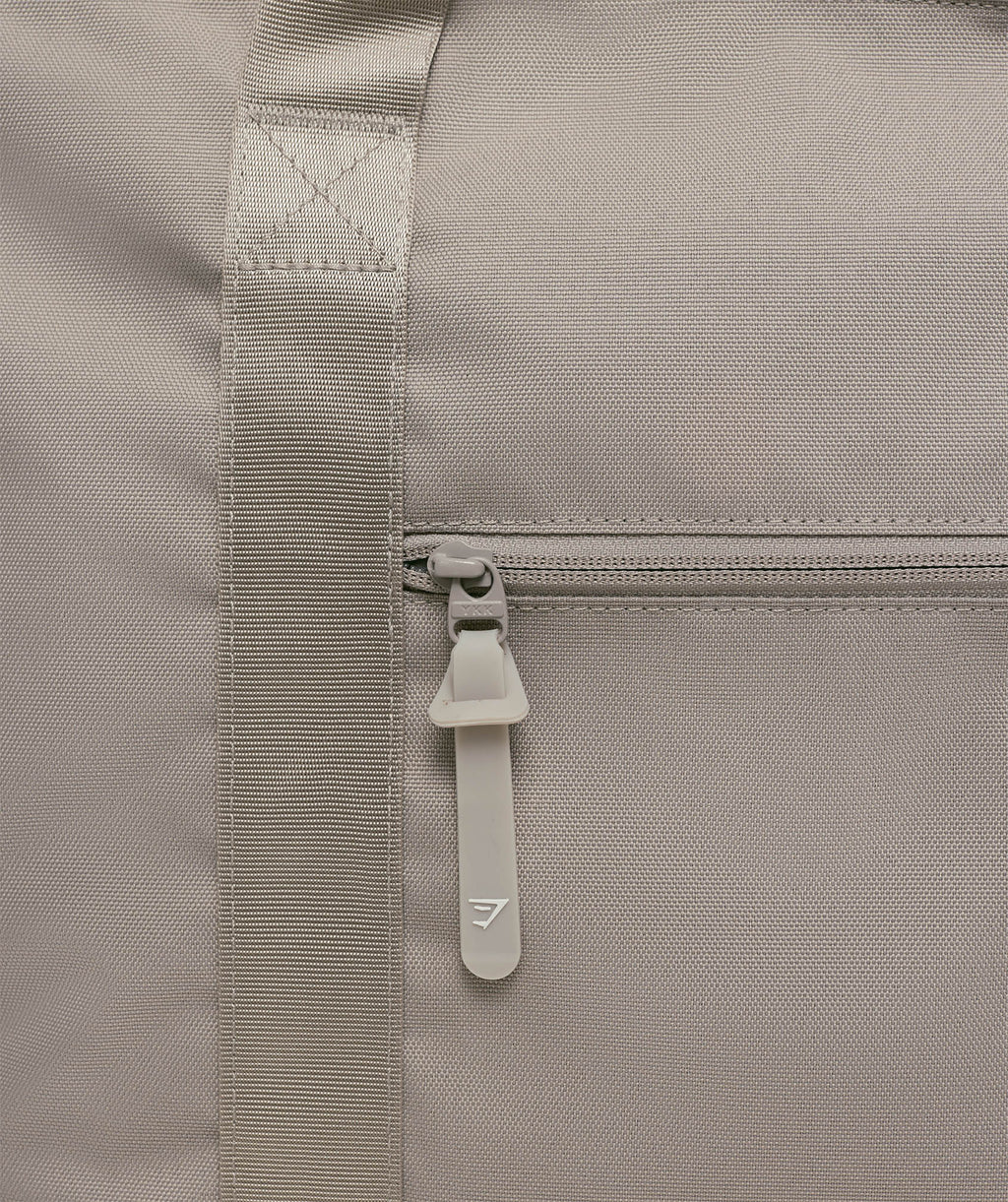 gymshark-everyday-tote-bags-grey-aw25
