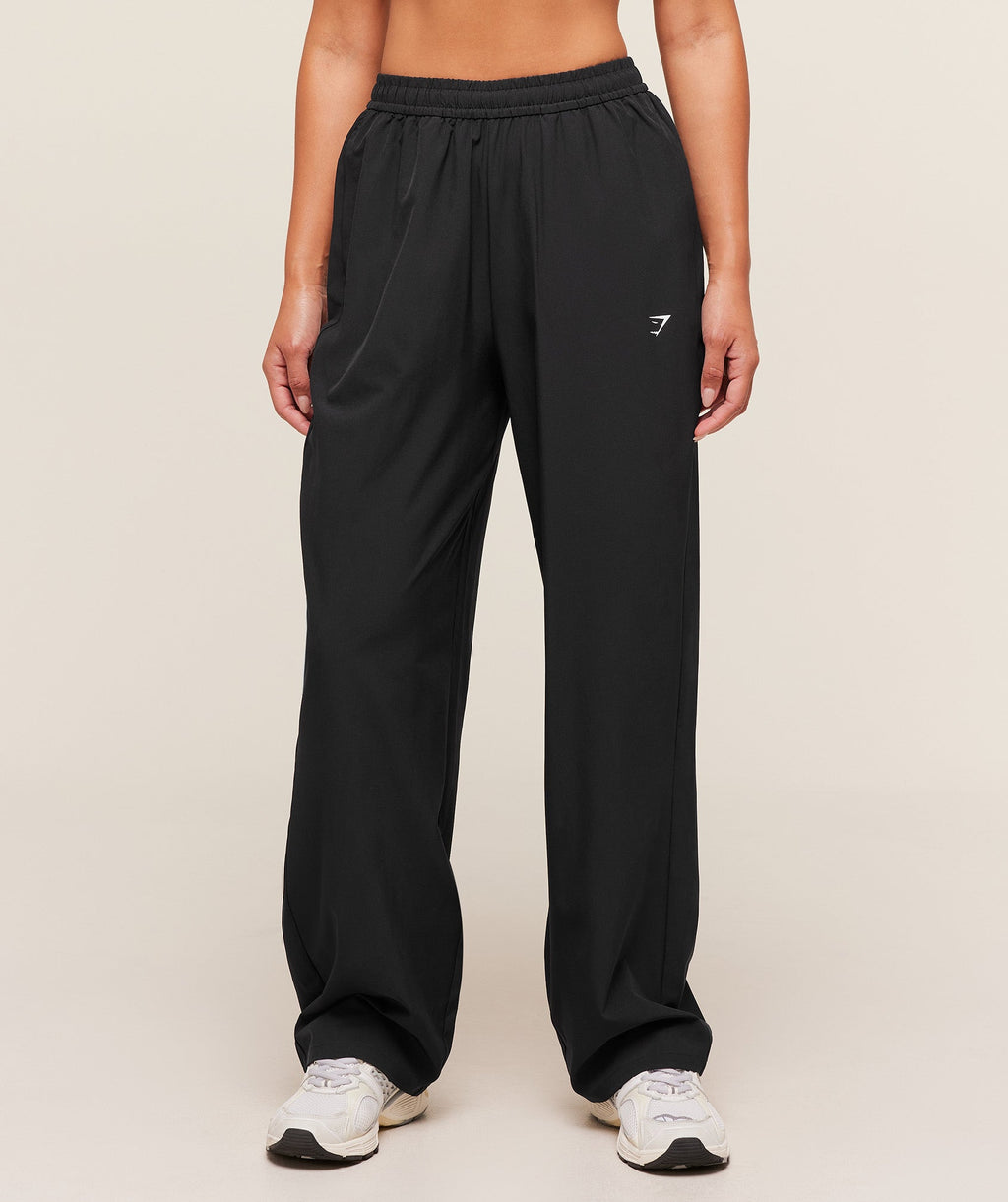 gymshark-everyday-woven-straight-leg-joggers-pants-black-aw25