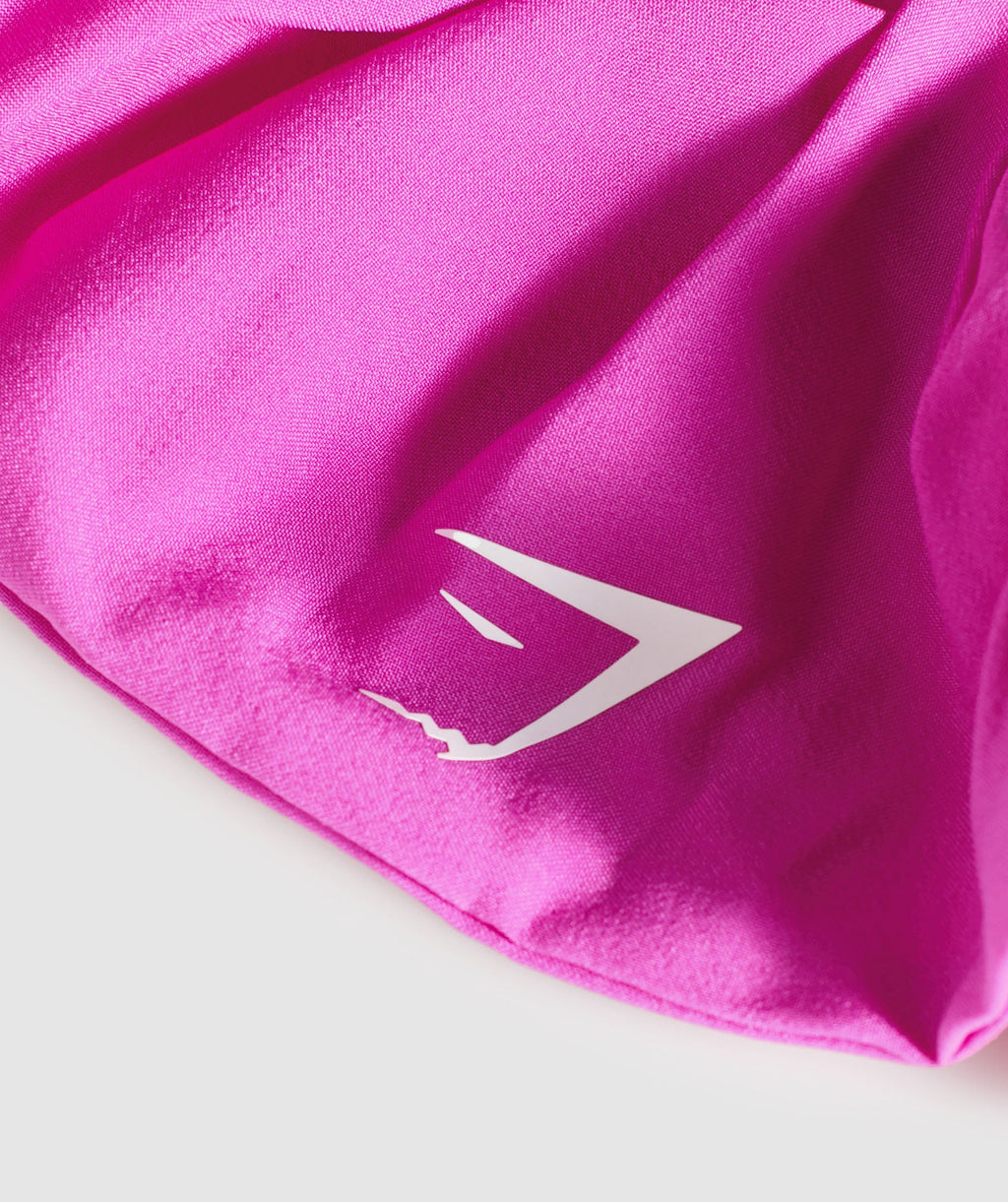 gymshark-jumbo-scrunchie-headwear-pink-ss25